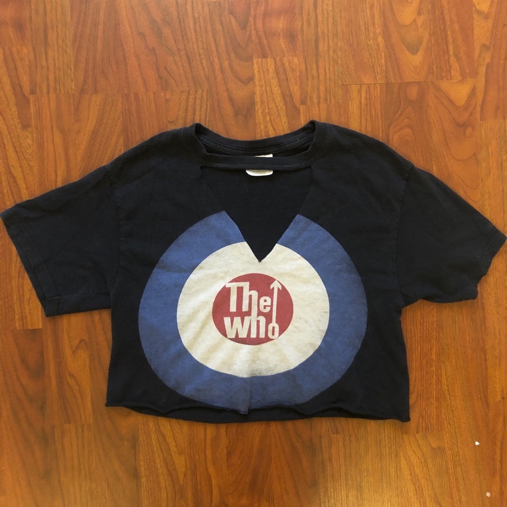 ❤️3 for $10 Vintage Cutout The Who Crop Top Tee - Picture 1 of 3